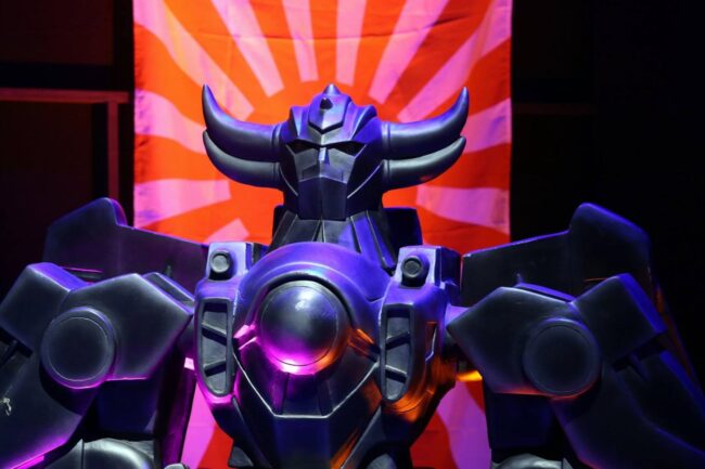 Huge robot at the Robot Touring exhibition from the Movie Magic